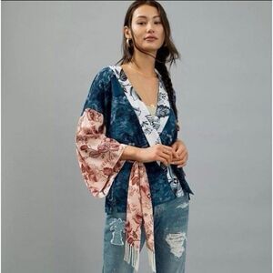 Anthropologie Tori Floral Cropped Belted Kimono Blue Multi One Size
